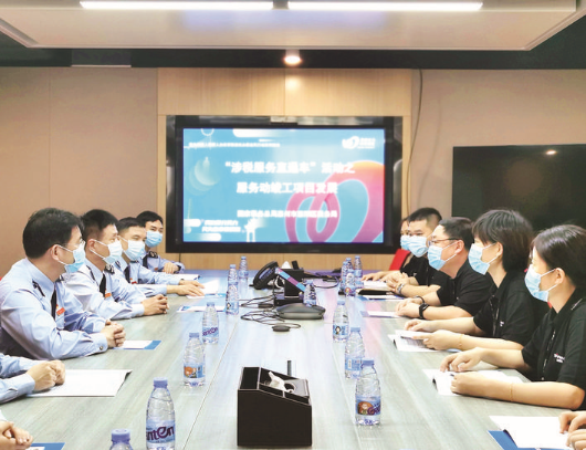 惠陽(yáng)區(qū)“涉稅服務(wù)直通車”開(kāi)進(jìn)全球音響巨頭迪芬尼公司,講解優(yōu)惠政策、開(kāi)展涉稅風(fēng)險(xiǎn)體檢,助力企業(yè)精準(zhǔn)享受稅收紅利。