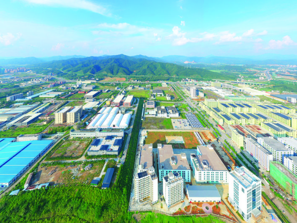 龍門將搶抓大灣區核心城市產業外溢機遇,開展精準招商,在園區引進技術含量高、產出效益好的企業。 本組圖片 惠州日報記者湯渝杭 攝