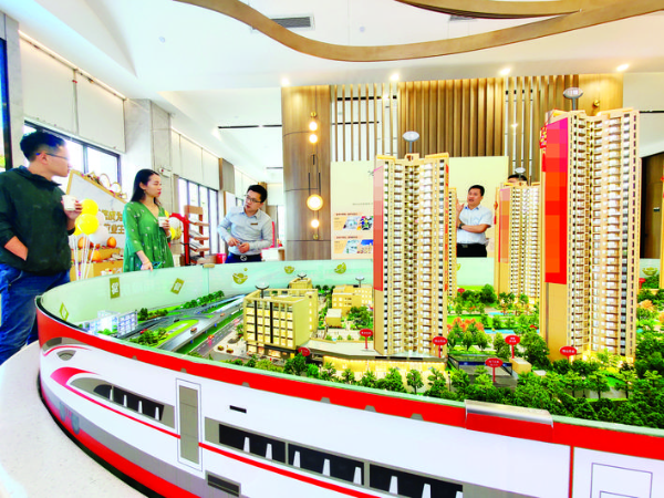 一系列利好政策推動樓市回暖。惠州東江圖片社供圖