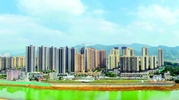 龍門縣城風光。惠州日報記者黃宇翔 通訊員龍門宣 攝